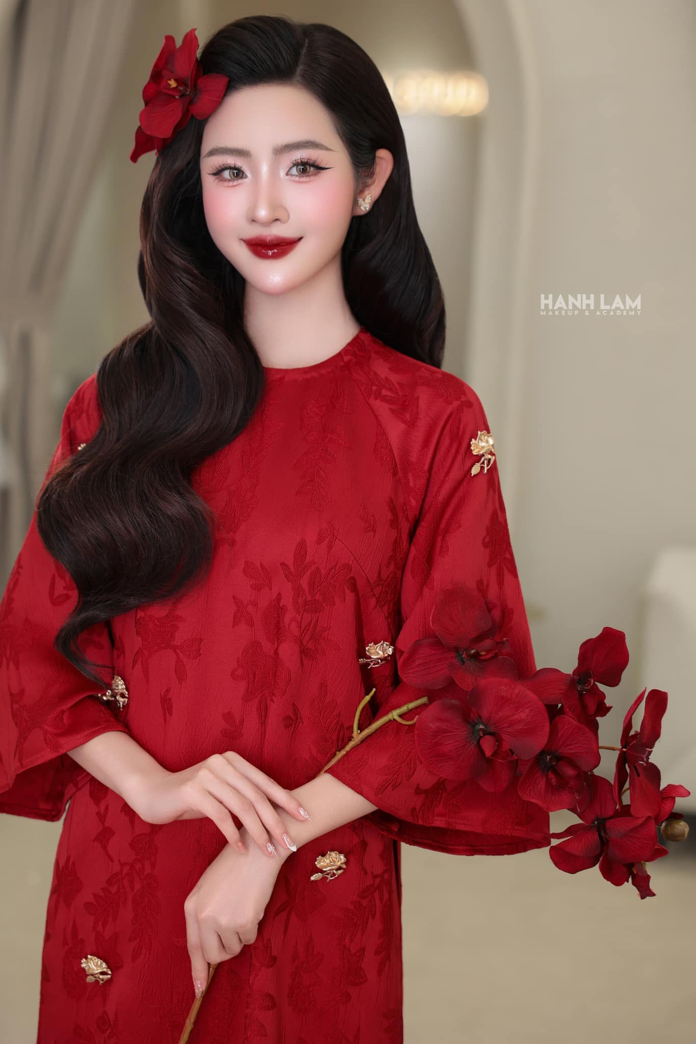 Bảng Giá Makeup Cô Dâu 2025: So Sánh Chi Tiết & Lựa Chọn Phù Hợp 3 hanhlammakeup com 2 18