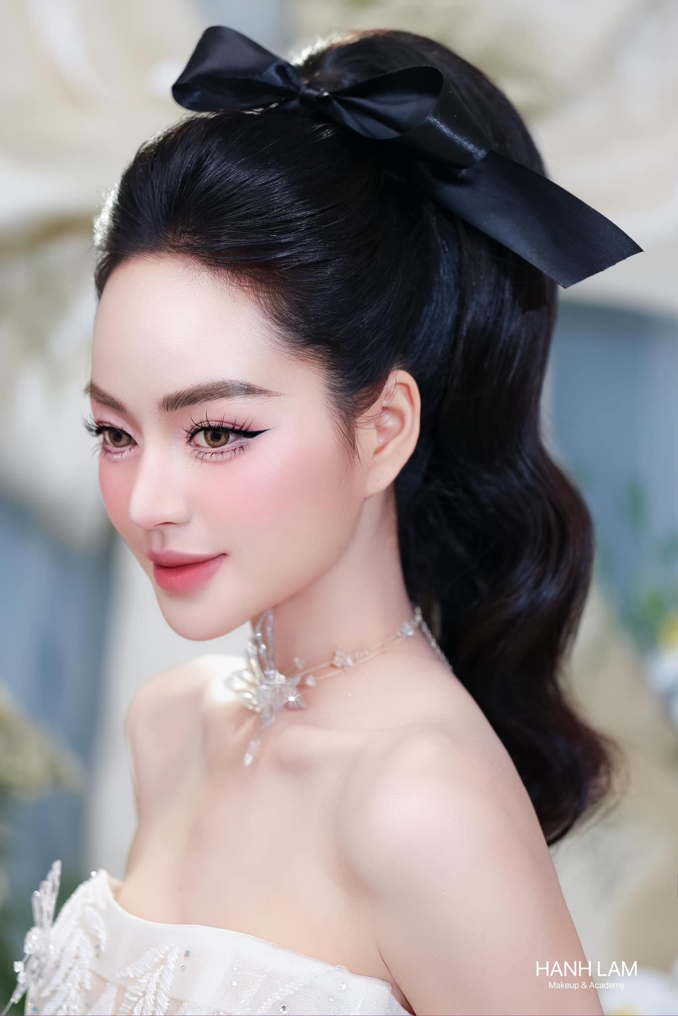 Học Trang Điểm Tại Nhà: Hướng Dẫn Từ A-Z Cho Người Mới Bắt Đầu 3 hanhlammakeup com 2 85