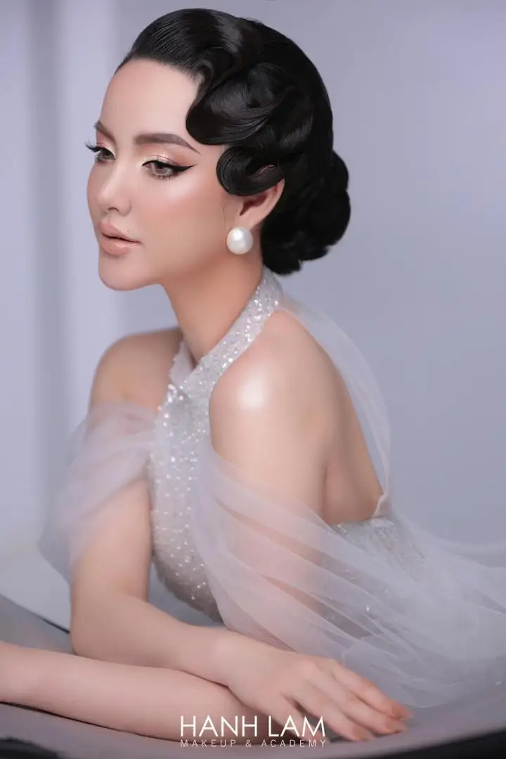 hanhlammakeup com EZwCYdNewM