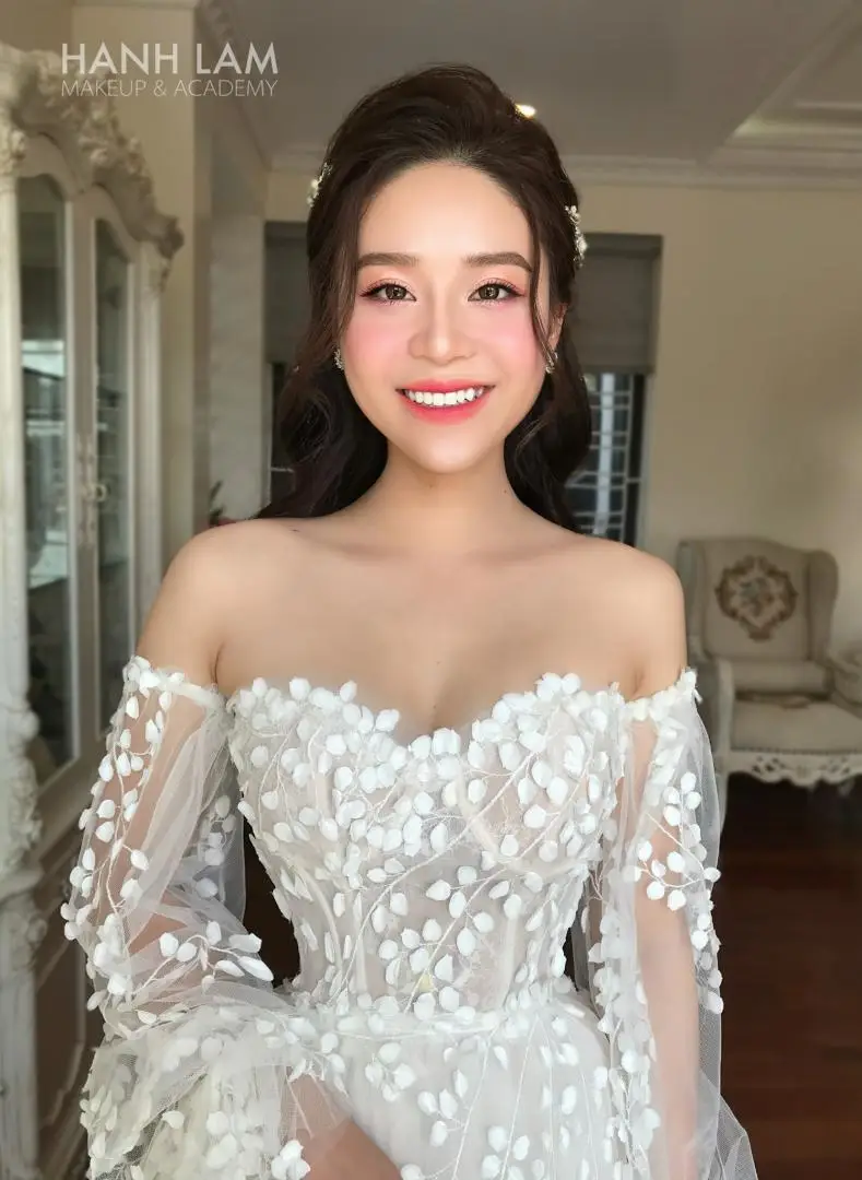 Bước Trang Điểm Đơn Giản Hướng Dẫn Đầy Đủ Để Tỏa Sáng 2 hanhlammakeup com lPoc5bYquR