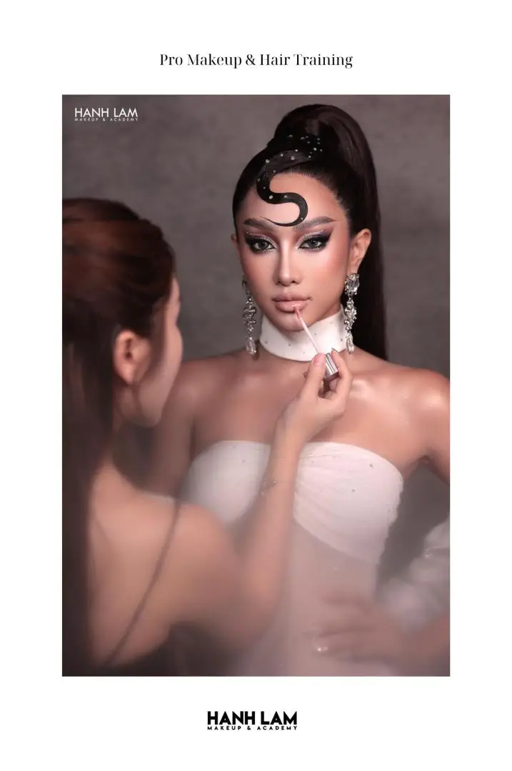 hanhlammakeup com yKYvgq0E3B
