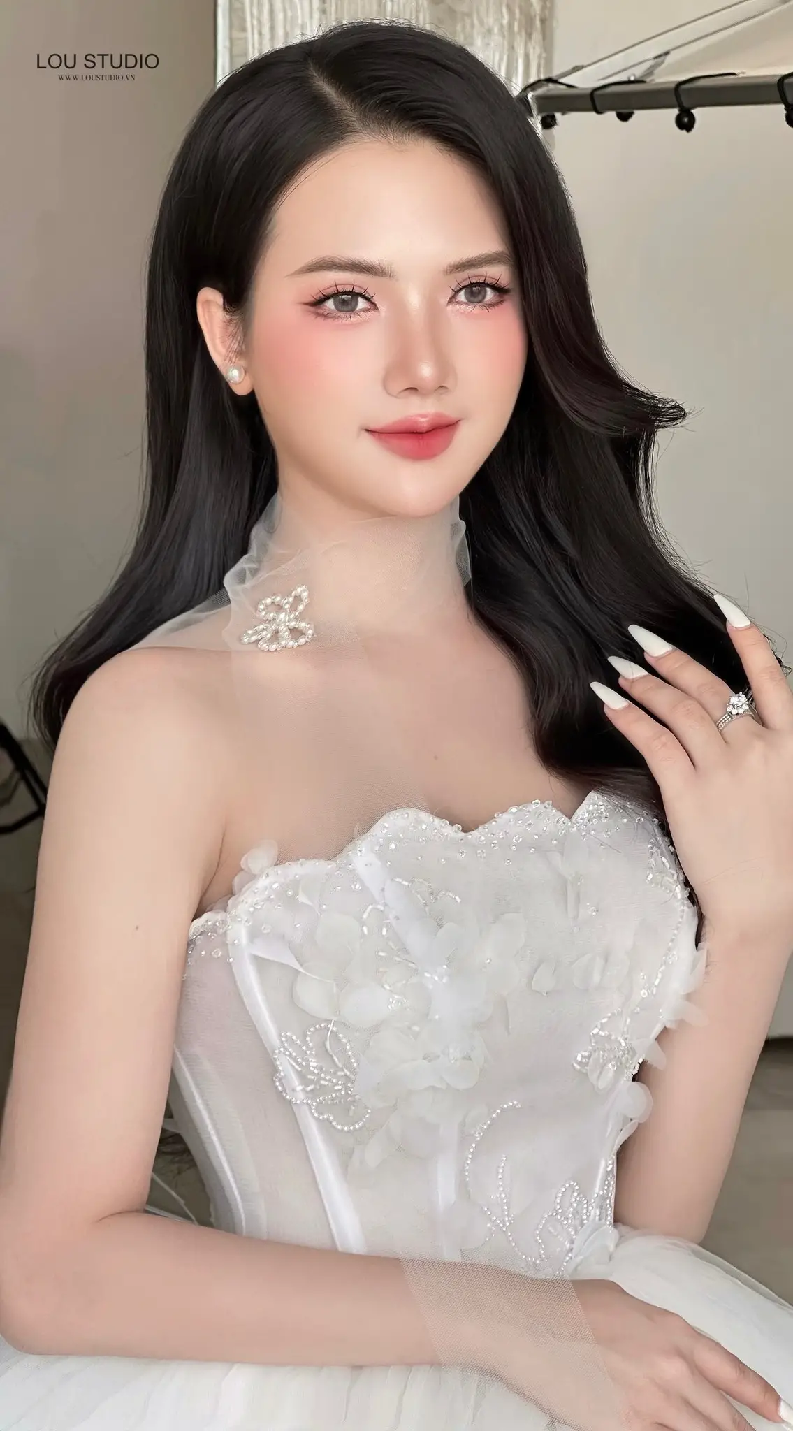 Cách Trang Điểm Nhẹ Nhàng Tự Nhiên Cho Mọi Người 2 cach trang diem nhe nhang tu nhien cho moi nguoi 67ab106f38b14