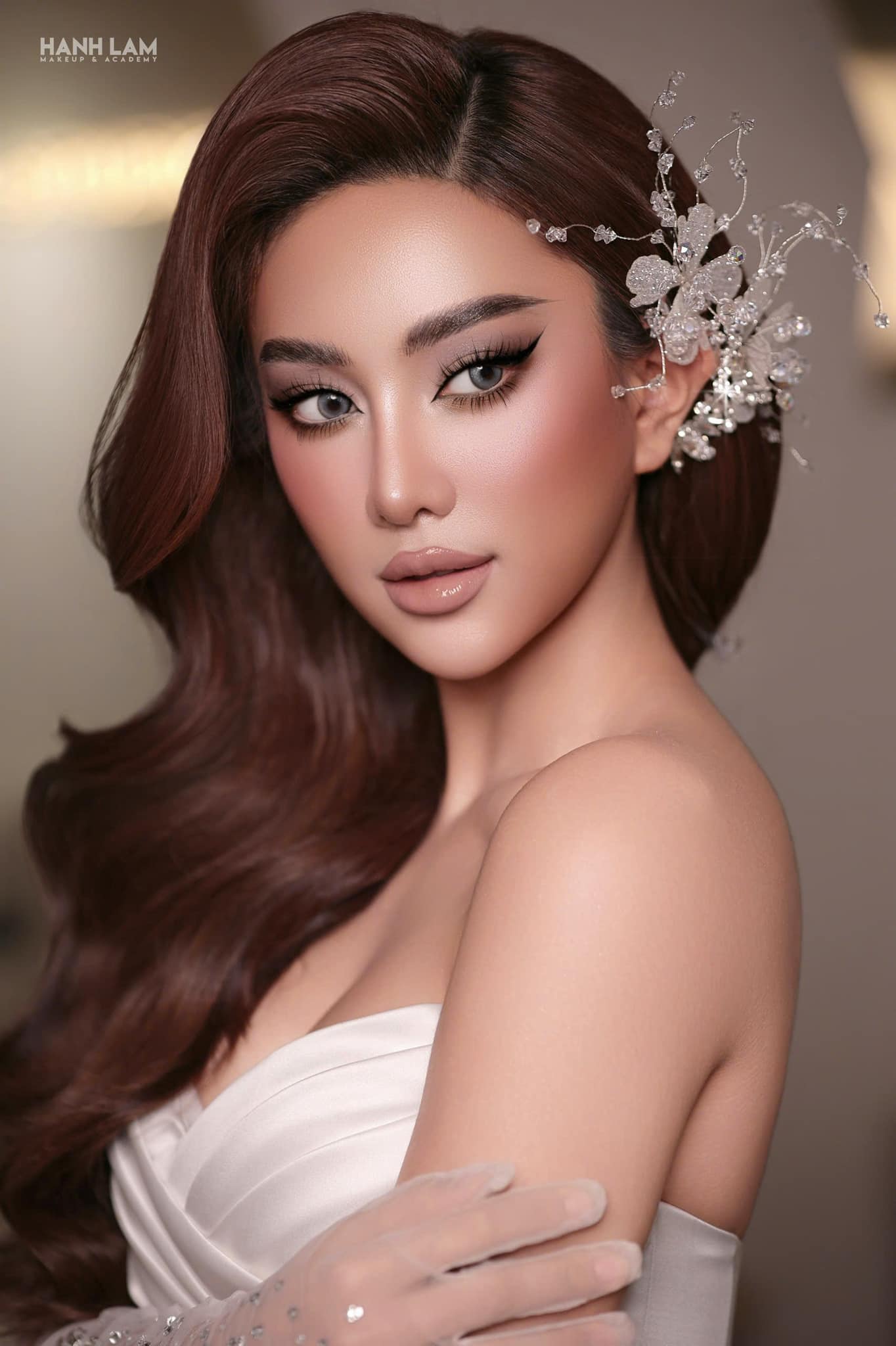 Makeup cô dâu giá bao nhiêu - Xu Hướng Trang Điểm Ngày Cưới 9 hanhlammakeup com 14
