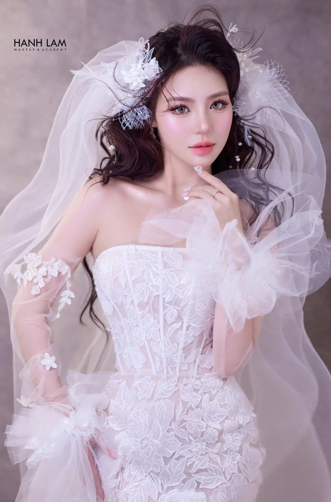 Hướng dẫn đánh nền makeup chuyên nghiệp từ A-Z 2 huong dan danh nen makeup chuyen nghiep tu a z 67ab24a783165