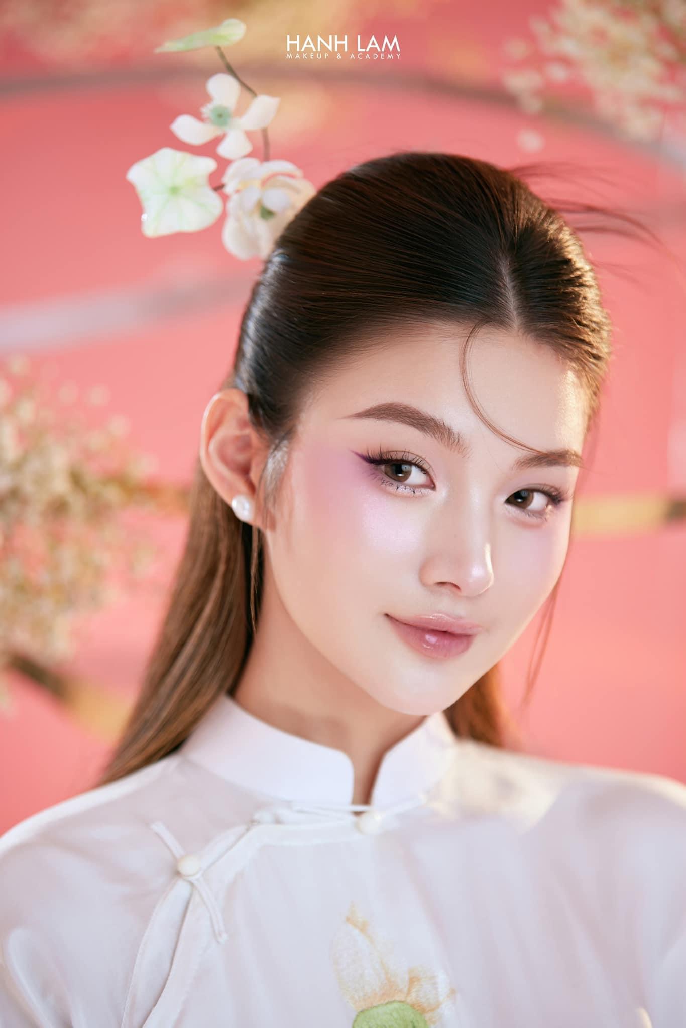 10 Mẫu trang điểm cô dâu đẹp cho ngày trọng đại 8 hanhlammakeup com 31