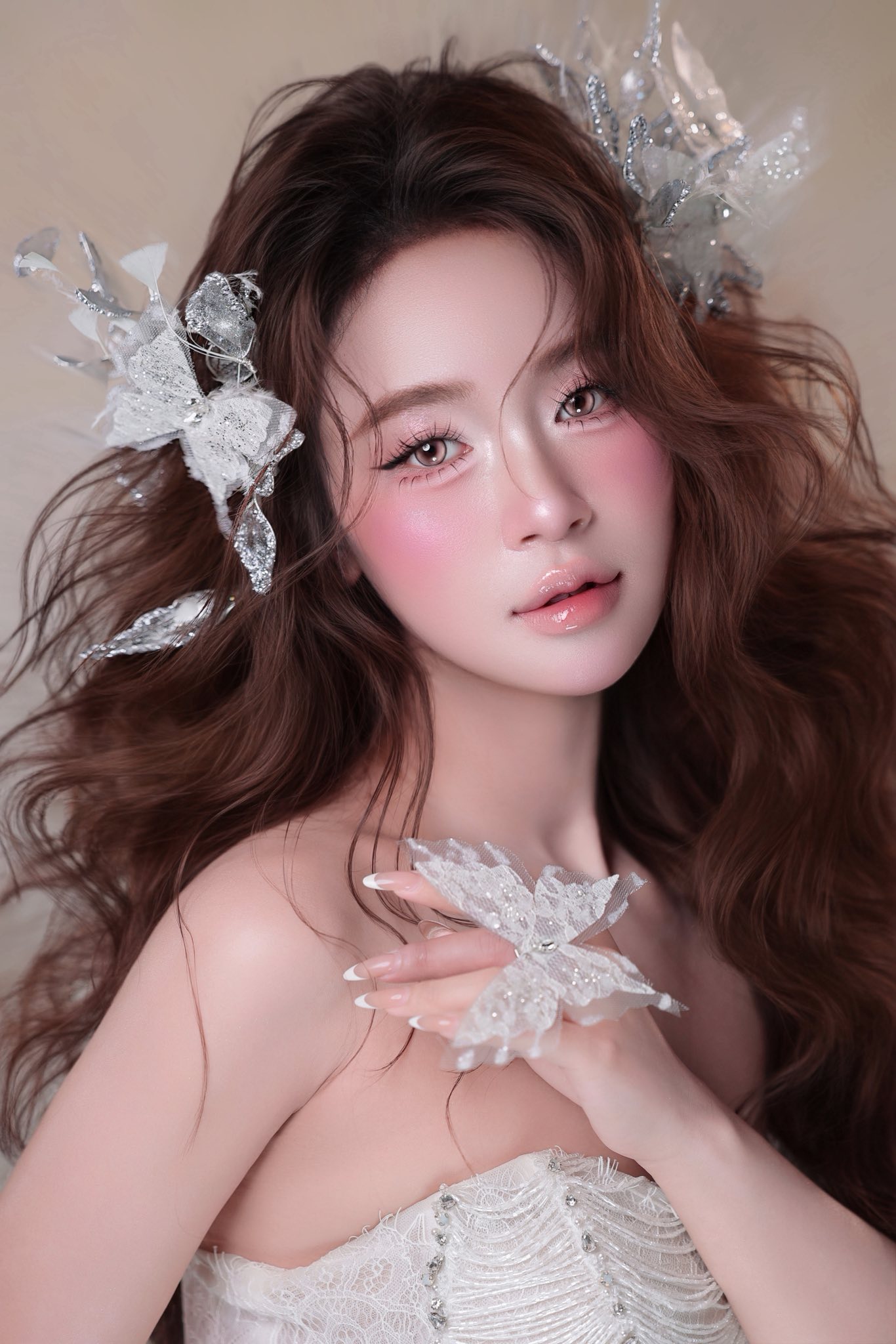 Bảng Giá Makeup Cô Dâu 2025: So Sánh Chi Tiết & Lựa Chọn Phù Hợp 4 hanhlammakeup com 28