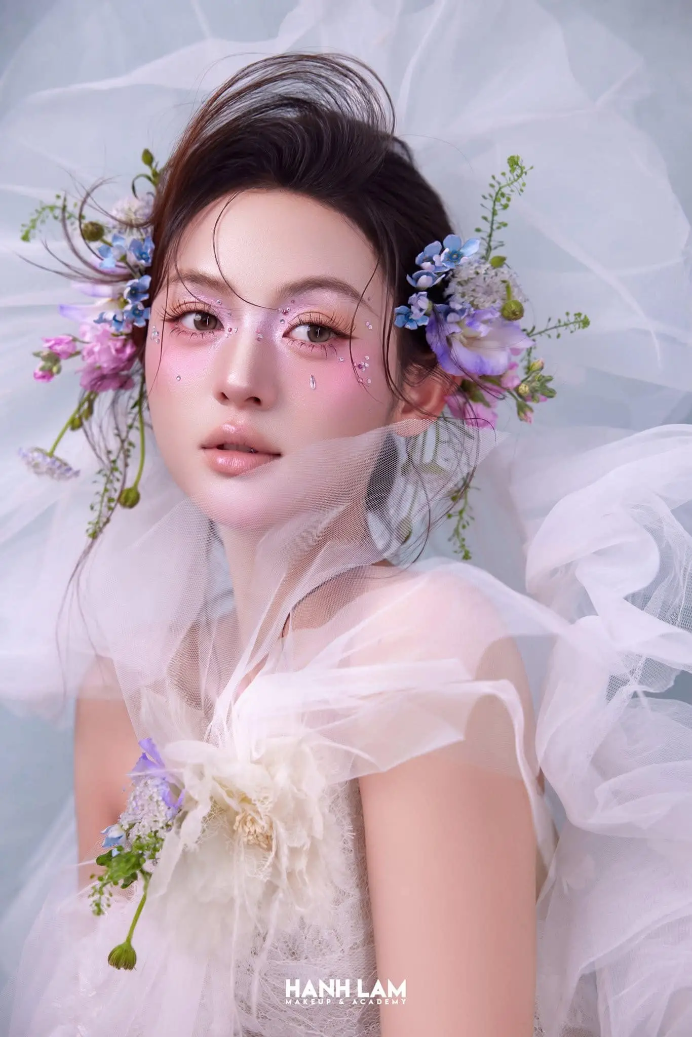 Tự tin với makeup đẹp tối giản 8 tu tin voi makeup dep toi gian 68e49dacc5755